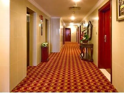Oyo 101 Click Hotel Dubai