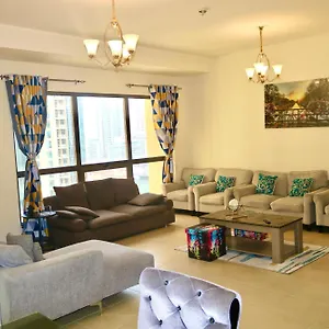  Hostel Marina Homes