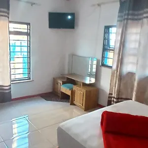 Neo & Ruks Parow Guest house Cape Town