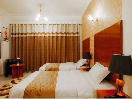 Oyo 101 Click Hotel Дубай 2*,